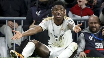 مش مرغوب فيه رئيس فلامنجو يغلق الباب نهائيا أمام عودة جونيور من ريال مدريد