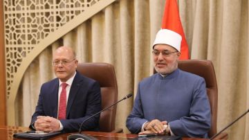 مفتي الجمهورية ورئيس جامعة سوهاج الأهلية يوقعان بروتوكول لتعزيز التعاون المشترك