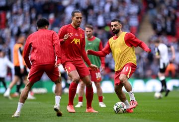 هذا ما يتمناه فان دايك بشأن مستقبل محمد صلاح مع ليفربول