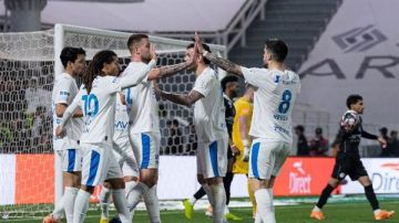 الهلال يقلب الطاولة على الشباب ويهزمهم 5-3 في ديربي مثير بدوري روشن الهلال يقلب الطاولة على الشباب ويهزمهم 5-3 في ديربي مثير بدوري روشن