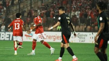 الأحمر يتصدر.. التعادل السلبي يحسم مواجهة الأهلي والجيش الملكي بدوري أبطال إفريقيا