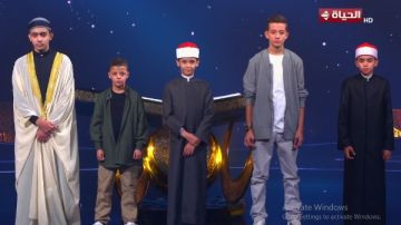 عمر علي يفوز بجائزة الغصن الذهبي لصغار دولة التلاوة