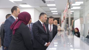 محافظ دمياط يتفقد إدارات ديوان عام المحافظة