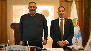 نائب الإسماعيلية ورئيس مياه القناة يبحثان تسريع حلول مشكلات المياه والصرف بالمحافظة نائب الإسماعيلية ورئيس مياه القناة يبحثان تسريع حلول مشكلات المياه والصرف بالمحافظة