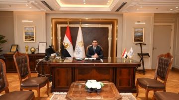 اتحاد الكرة يهنيء جوهر نبيل بمنصب وزير الشباب والرياضة