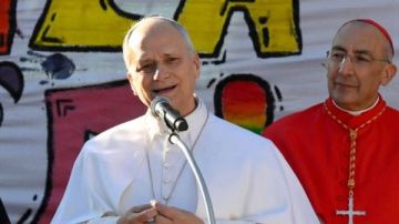 بابا الفاتيكان في أول زيارة رعوية: الرجاء قوة حية تتجسد بالقلوب بابا الفاتيكان في أول زيارة رعوية: الرجاء قوة حية تتجسد بالقلوب