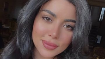 بالأحمر.. كارولين عزمي تخطف الأنظار عبر إنستجرام بالأحمر.. كارولين عزمي تخطف الأنظار عبر إنستجرام