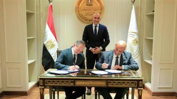 توقيع مذكرة تفاهم مع منظمة البكالوريا الدولية لدعم تطبيق النظام في مصر توقيع مذكرة تفاهم مع منظمة البكالوريا الدولية لدعم تطبيق النظام في مصر