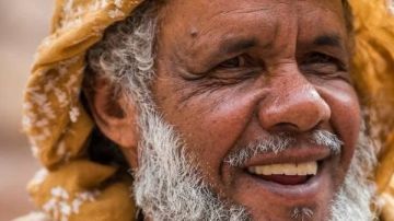 وداعا حكيم البادية.. وفاة الشيخ الدكتور أحمد منصور الدقوني أشهر معالجي الأعشاب في سانت كاترين وداعا حكيم البادية.. وفاة الشيخ الدكتور أحمد منصور الدقوني أشهر معالجي الأعشاب في سانت كاترين