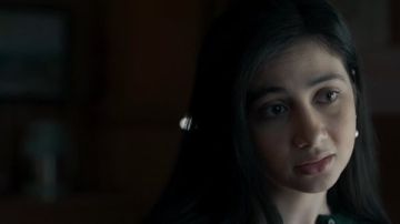 باسم سمرة يكتشف إصابة فاتن سعيد بالقلب ملخص الحلقة 6 من عين سحرية