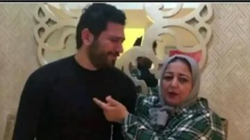 حسن الرداد يتذكر والدته الراحلة بكلمات مؤثرة