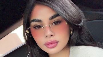 ميكب هادي.. منة عرفة تتألق في أحدث ظهور عبر انستجرام