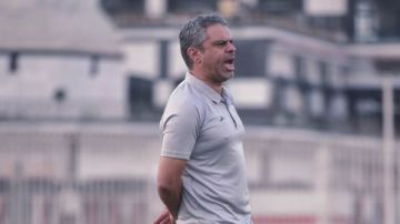 العراب والجنرال وجوميز.. هل ينضم معتمد جمال للوحة شرف الزمالك في إفريقيا؟