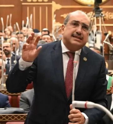 النائب إيهاب وهبة يحذر من تخريج طالب الطب بدون تدريب: لن يحقق المطلوب منه كطبيب ناجح النائب إيهاب وهبة يحذر من تخريج طالب الطب بدون تدريب: لن يحقق المطلوب منه كطبيب ناجح