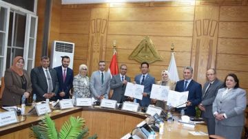 جامعة بنها تحصل على شهادات النظام المتكامل للجودة والسلامة والصحة المهنية والإدارة البيئية جامعة بنها تحصل على شهادات النظام المتكامل للجودة والسلامة والصحة المهنية والإدارة البيئية