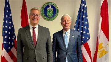 مباحثات مصرية أمريكية في واشنطن لتعزيز التعاون في مجالات الطاقة والتعدين