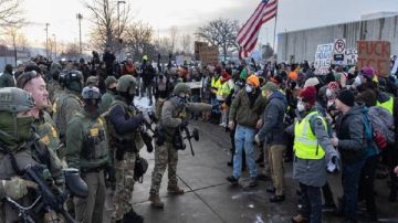 وسط جدل واسع واحتجاجات.. إدارة ترامب تسحب 700 عنصر هجرة من ولاية مينيسوتا