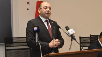 العطيفي: الرئيس السيسي يهتم بأمن المجتمع المصري واستقراره وتماسكه الأسري