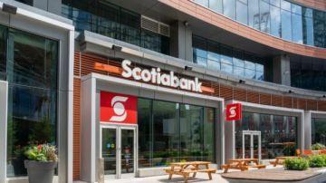 بنك سكوتيا الكندي يتخارج من إلبيت الإسرائيلية بعد دورها في حرب غزة بنك سكوتيا الكندي يتخارج من إلبيت الإسرائيلية بعد دورها في حرب غزة