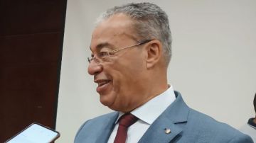 صلاح سلام: كتاب شخصيات وأحداث سيناوية يظهر دور أبناء سيناء في التاريخ الحديث صلاح سلام: كتاب شخصيات وأحداث سيناوية يظهر دور أبناء سيناء في التاريخ الحديث