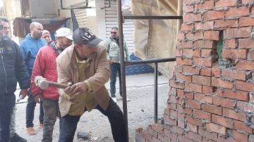 محافظ الغربية يوجه بإزالة 10 حالات إنشاء وبناء على الأراضي الزراعية وأدوار مخالفة محافظ الغربية يوجه بإزالة 10 حالات إنشاء وبناء على الأراضي الزراعية وأدوار مخالفة