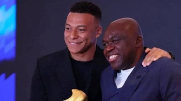 يري زيدان ويصمت.. والد مبابي يروي تفاصيل مثيرة في حياته