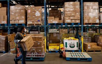 تضخم المنتجين الأمريكي يتجاوز التوقعات ويضعف آمال خفض الفائدة