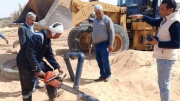 حملة لإزالة التعديات على أراضي الدولة بمدينة الخارجة حملة لإزالة التعديات على أراضي الدولة بمدينة الخارجة