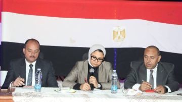 محافظ الوادي الجديد: ندرس إمكانية زيادة ساعات تشغيل الآبار الحكومية خلال موسم القمح دعما للانتاج