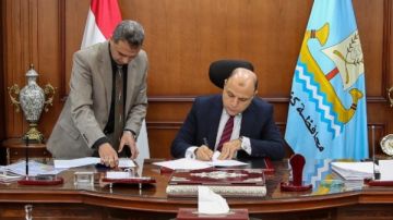 بنسبة نجاح 85.49 .. محافظ كفر الشيخ يعتمد نتيجة الشهادة الإعدادية صور