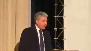 شركات السياحة مهنئة الوزير: تجديد الثقة دفعة لاستمرار طفرات النمو بالقطاع شركات السياحة مهنئة الوزير: تجديد الثقة دفعة لاستمرار طفرات النمو بالقطاع