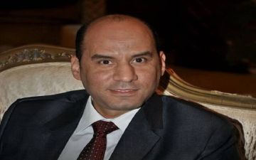 مسؤول نقل مقر الوزارة وأرشفة ملفاتها.. من هو حسن رداد وزير العمل الجديد؟ مسؤول نقل مقر الوزارة وأرشفة ملفاتها.. من هو حسن رداد وزير العمل الجديد؟