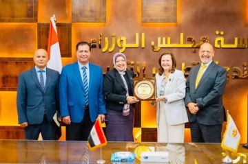 تطوير التعليم بالوزراء يستقبل نائب الرئيس الأول للشؤون الحكومية الدولية بشركة سيسكو العالمية تطوير التعليم بالوزراء يستقبل نائب الرئيس الأول للشؤون الحكومية الدولية بشركة سيسكو العالمية