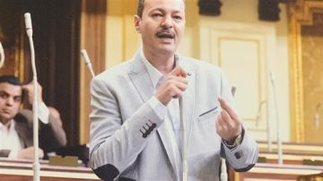 طلب إحاطة بشأن غياب المردود التنفيذي لقرار دراسة الاستفادة من حملة الماجستير والدكتوراة