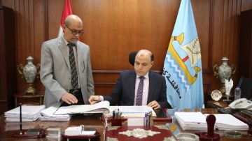 محافظ كفر الشيخ يعلن تسليم أول دليل رقمي لأملاك الدولة بدسوق.. صور