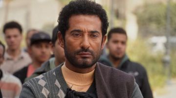 مسلسل إفراج الحلقة 10 .. عمرو سعد ينهار من البكاء في المقابر وينقذ تارا عماد مسلسل إفراج الحلقة 10 .. عمرو سعد ينهار من البكاء في المقابر وينقذ تارا عماد