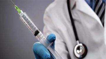 هل الحقن العضلية والوريدية تفطر في رمضان؟.. الإفتاء تجيب