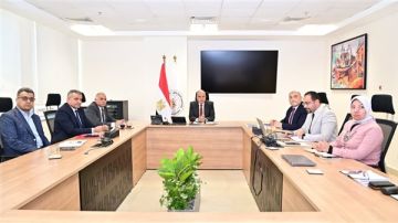 استعدادا لفترة أقصى الاحتياجات.. وزير الري يتابع حالة المنظومة المائية بالإسكندرية والبحيرة