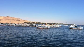 عروض ديفيلية للمراكب الشراعية واللنشات فى ثانى فعاليات مهرجان أسوان الدولى للثقافة والفنون للدورة الـ13.. شاهد عروض ديفيلية للمراكب الشراعية واللنشات فى ثانى فعاليات مهرجان أسوان الدولى للثقافة والفنون للدورة الـ13.. شاهد