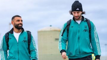 فبراير الامتحان الأصعب في موسم ليفربول.. صلاح تحت الضغط وسلوت أمام لحظة الحسم