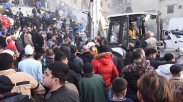 لبنان.. مقتل 9 أشخاص في انهيار مبنى بطرابلس