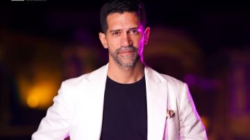 وفاة زوج عمه الفنان أحمد مجدي وفاة زوج عمه الفنان أحمد مجدي