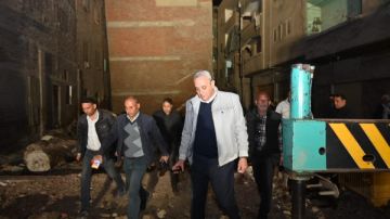 إزالة العقار المائل في المحلة.. ومحافظ الغربية يقطع زيارته للقاهرة إزالة العقار المائل في المحلة.. ومحافظ الغربية يقطع زيارته للقاهرة