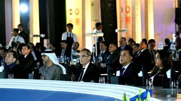 بحضور رئيس الوزراء.. توقيع صفقة تاريخية للترددات بقيمة 3.5 مليار دولار لتعزيز خدمات الجيل الخامس