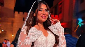 بفستان الفرح.. آيتن عامر تشارك كواليس كلهم بيحبوا مودي بفستان الفرح.. آيتن عامر تشارك كواليس كلهم بيحبوا مودي