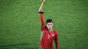 نانت الفرنسي يقترب من ضم الموهبة المغربية عثمان معما من واتفورد