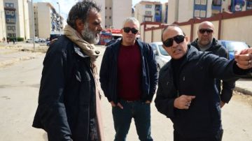 حملات لإزالة التعديات بمساكن الفيروز ببورفؤاد.. والقضاء على ظاهرة التلوث السمعي حملات لإزالة التعديات بمساكن الفيروز ببورفؤاد.. والقضاء على ظاهرة التلوث السمعي