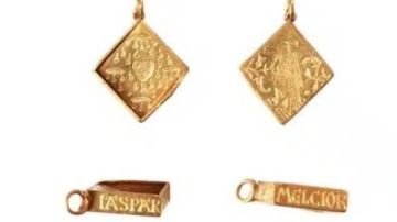 كنز تيودوري بقيمة 4 ملايين دولار.. طفل يعثر على قلادة ذهبية عمرها 500 عام بالصدفة