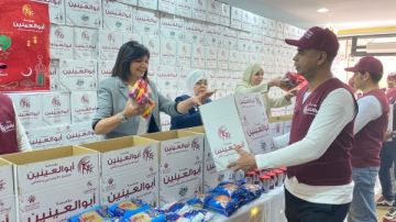 أحمد موسى: مؤسسة أبو العينين للعمل الثقافي والاجتماعي قامت بإعداد 350 ألف كرتونة مواد غذائية لتوزيعها