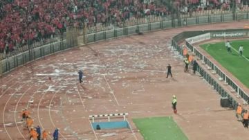 تطورات أزمة مباراة الأهلي والجيش الملكي.. احتواء داخل القلعة الحمراء.. وشكوى مغربية رسمية وردود نارية من نجوم الأهلي